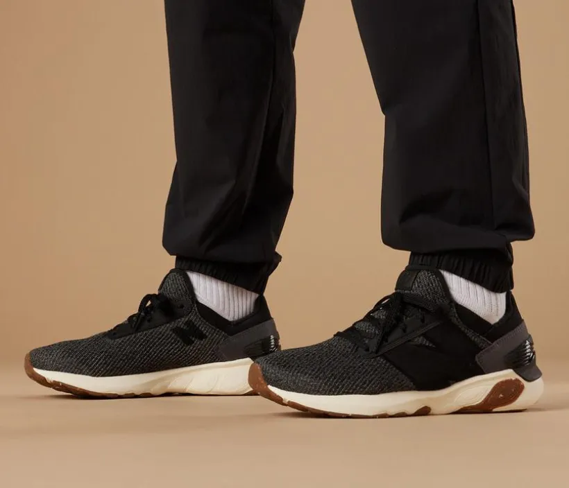 Men's New Balance 1440 Sneakers