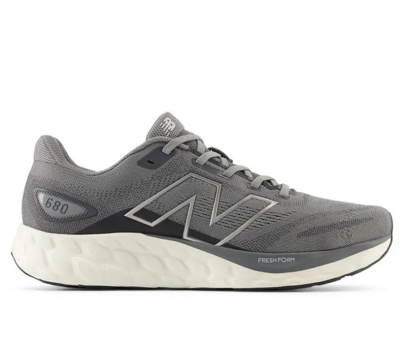 Men's New Balance 680 V8 Running Shoes