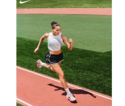 Women's Nike Revolution 8 Running Shoes