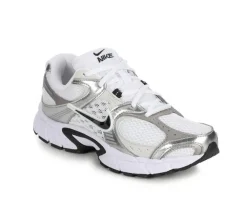 Women's Nike V5 RNR Sneakers