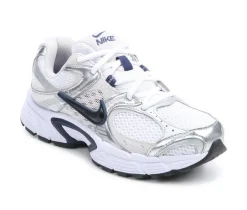 Women's Nike V5 RNR Sneakers