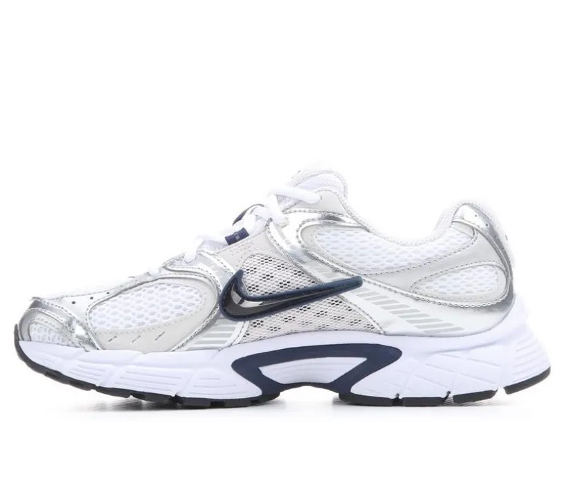 Women's Nike V5 RNR Sneakers