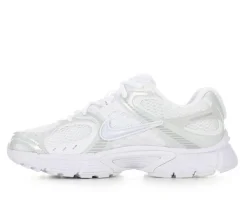 Women's Nike V5 RNR Sneakers