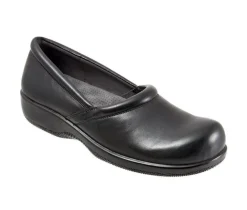 Women's Softwalk Adora Flats