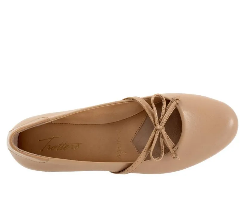Women's Trotters Carissa Flats