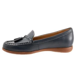 Women's Trotters Dawson Moccasin Loafers