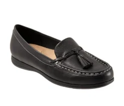 Women's Trotters Dawson Moccasin Loafers