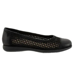 Women's Trotters Delmara Perf Flats